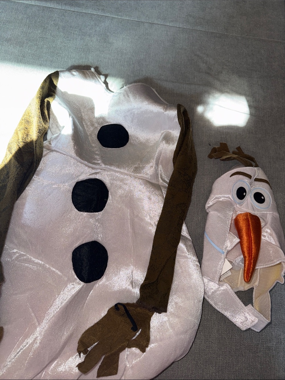 Disney Olaf Toddler Costume - Picture 3 of 5